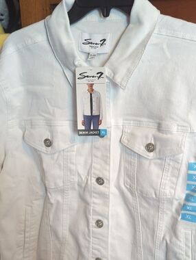 Seven7 White Denim Jacket with Front Pockets. XL. Sale NEW